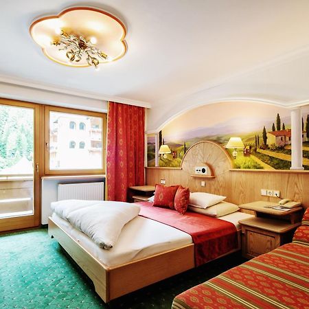 Hotel Neuhintertux Ngoại thất bức ảnh