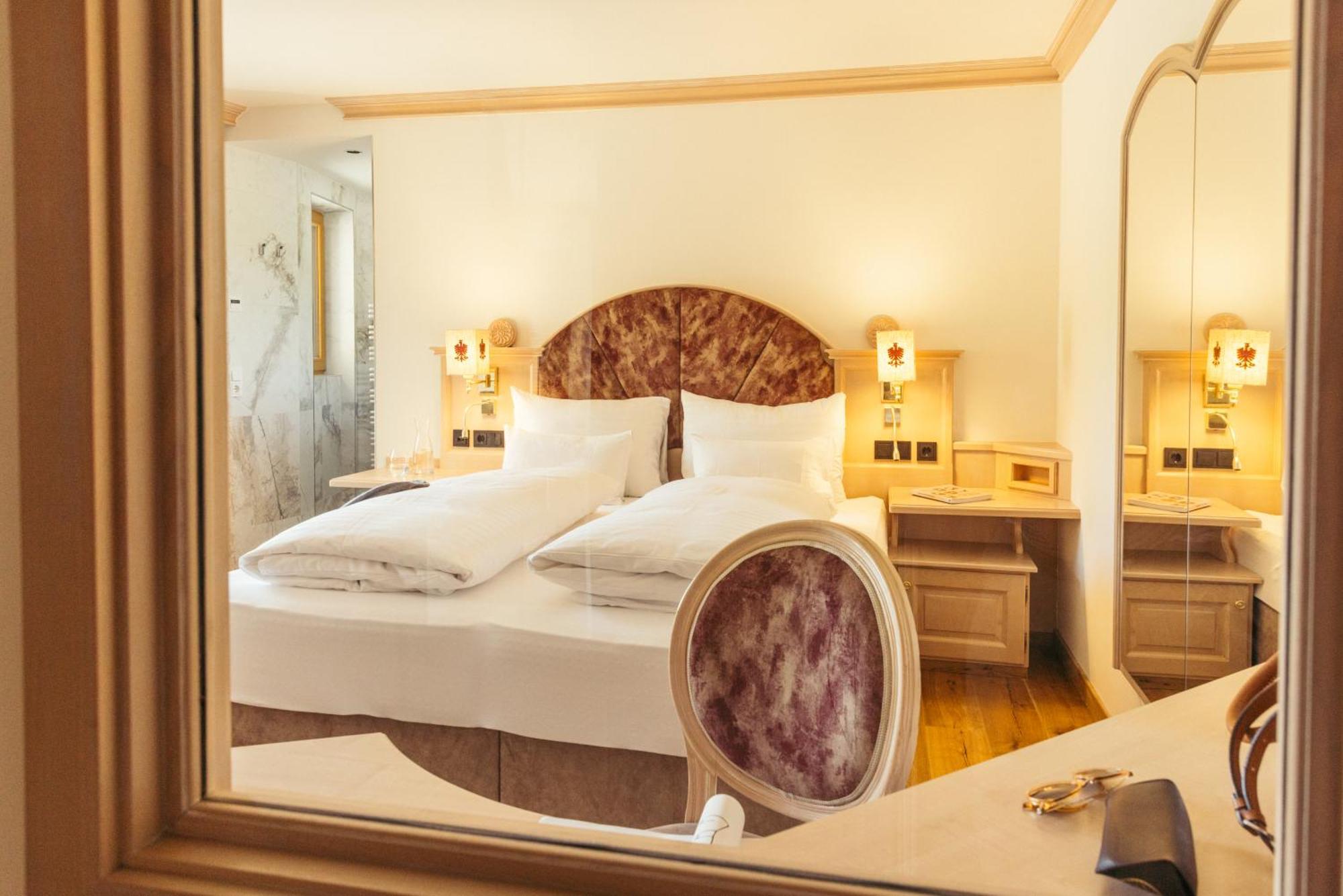 Hotel Neuhintertux Ngoại thất bức ảnh