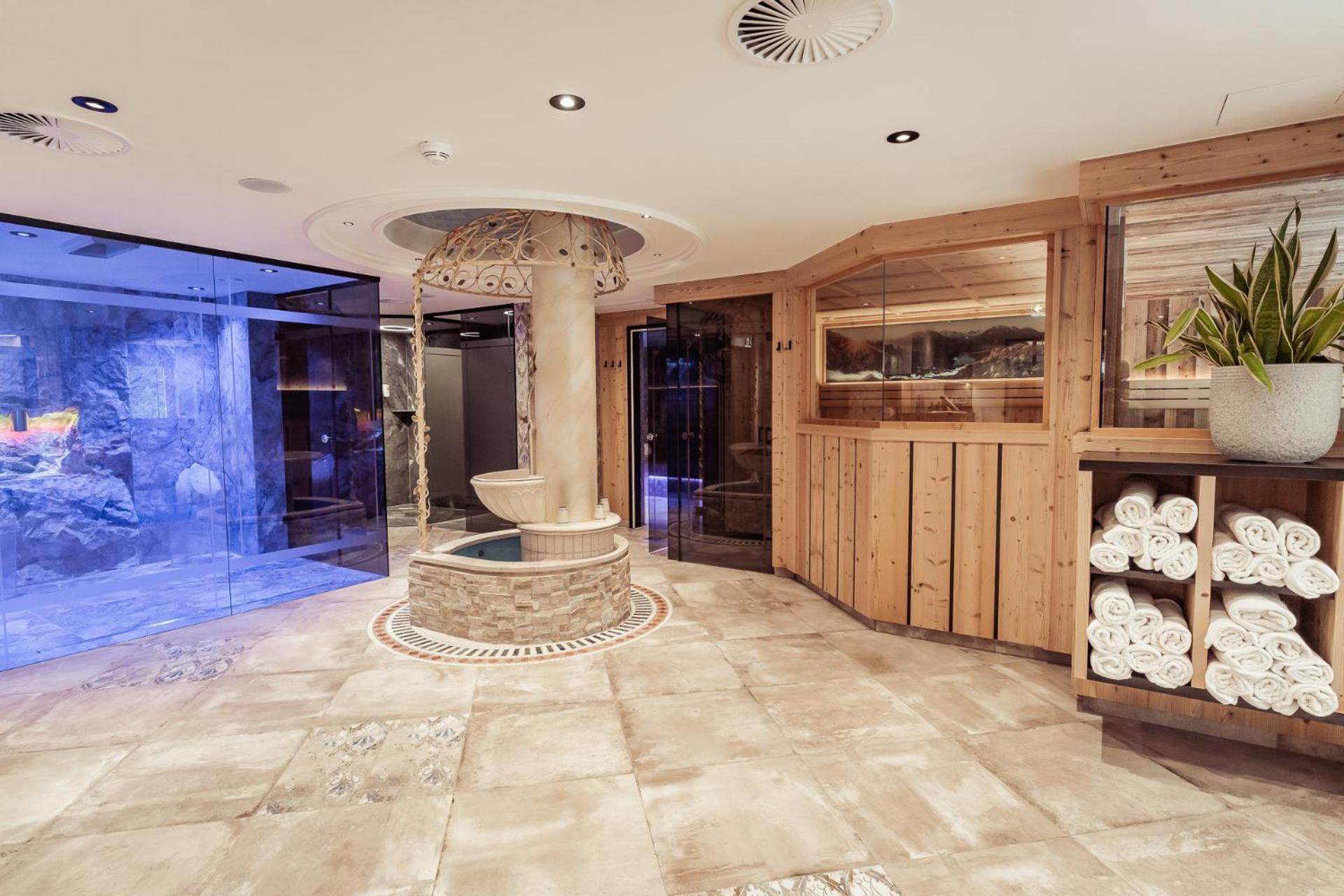 Hotel Neuhintertux Ngoại thất bức ảnh
