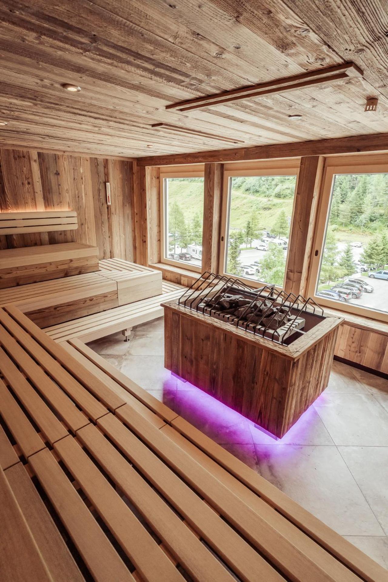 Hotel Neuhintertux Ngoại thất bức ảnh
